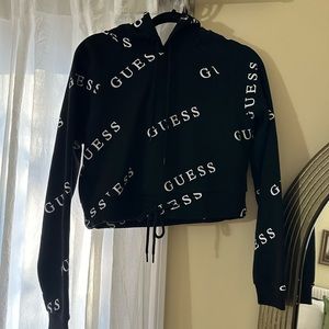 Women’s cropped hoodie